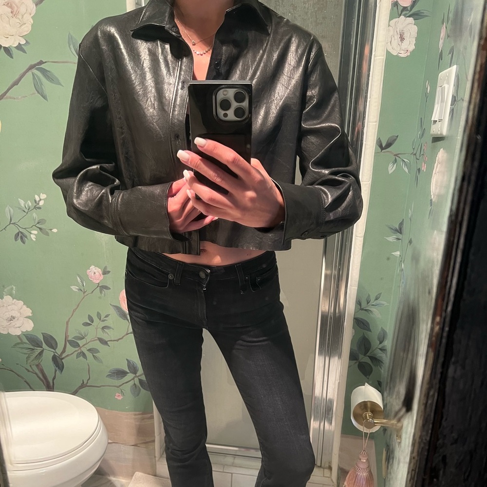 Frame genuine leather crop shirt/shacket